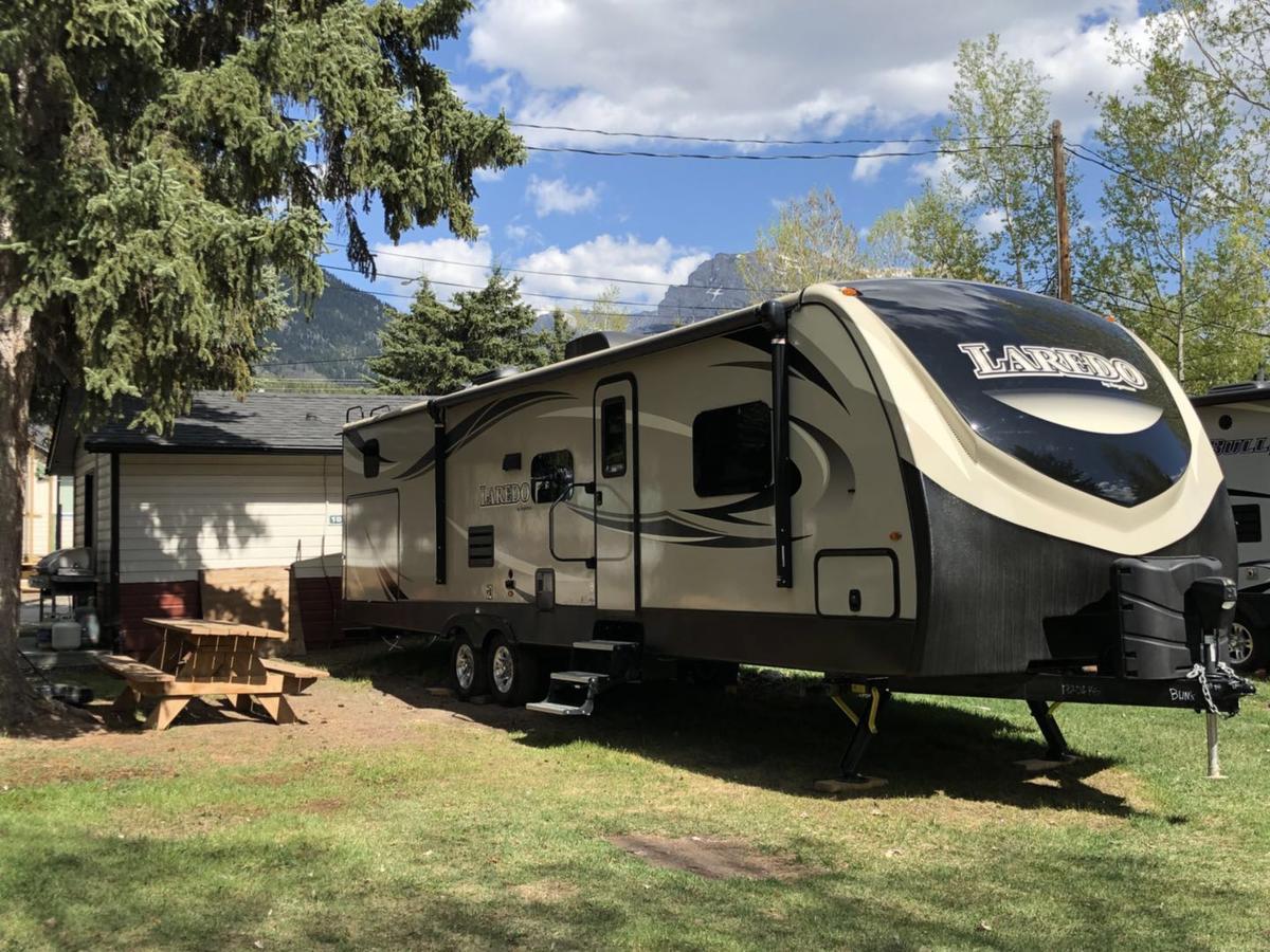 Rundle Mountain Rv Park Hotel Canmore Exterior foto